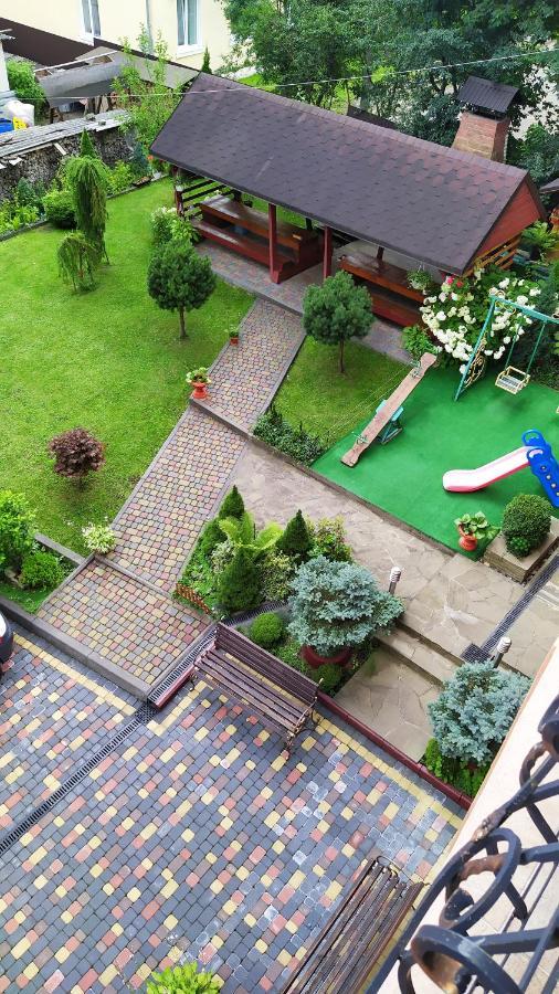 Guest House Shafran Yaremche Exterior foto